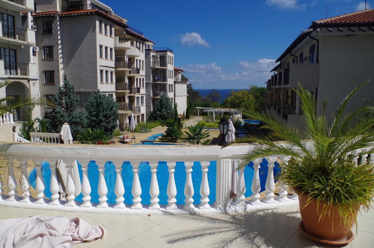 Beautiful 1St-Line Seaview Private Appartement In The Cliff Resort ابزور المظهر الخارجي الصورة